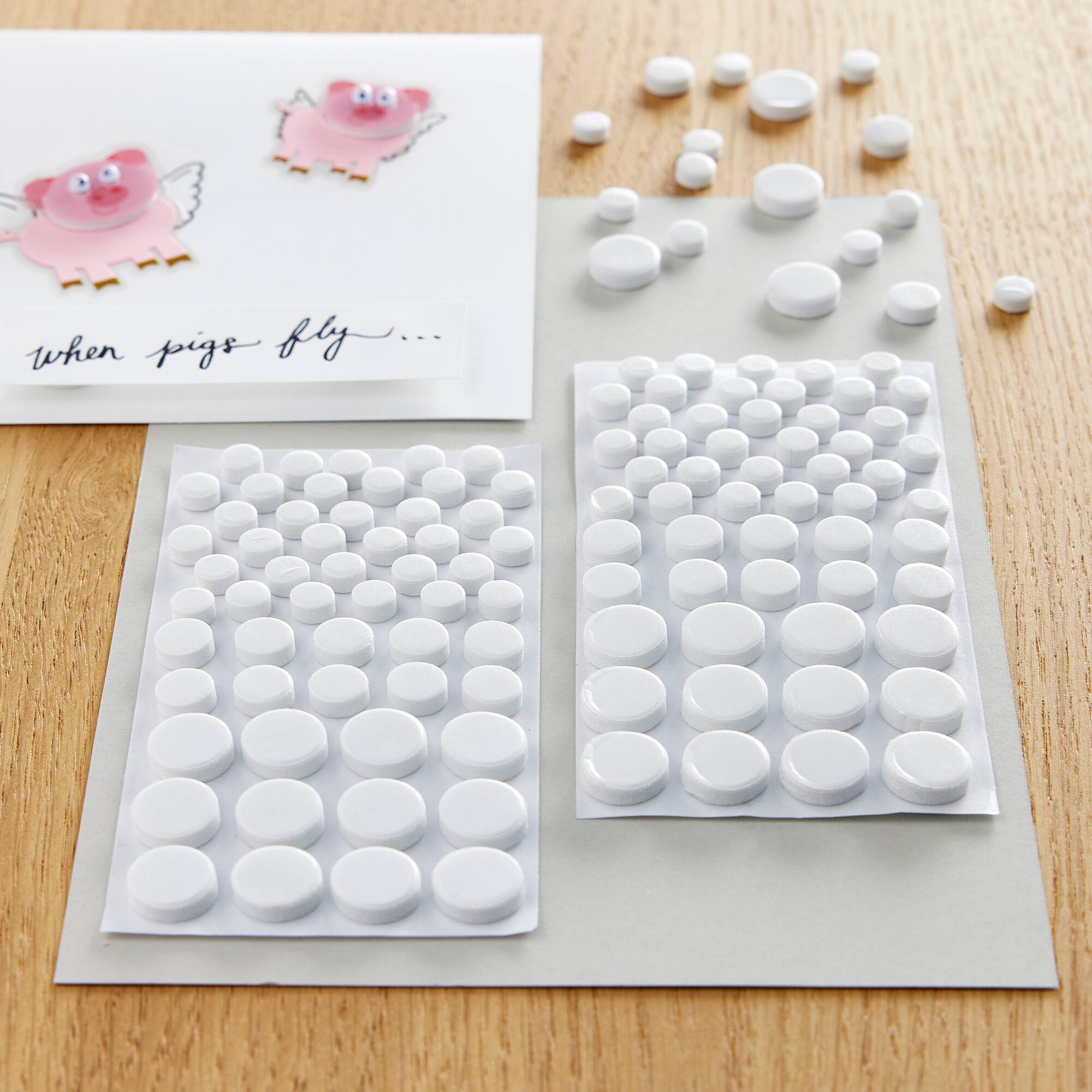 Assorted Foam Adhesive Circles by Recollections™